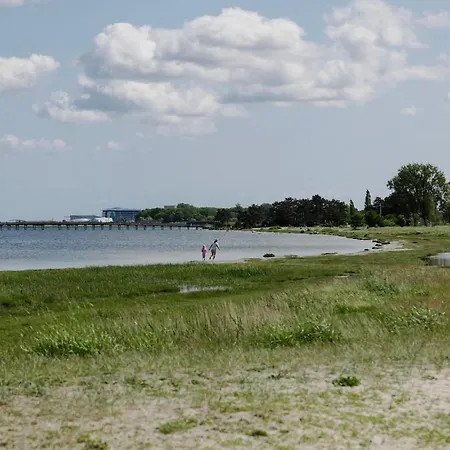 On The Beach, Close To Centre & Airport Apartman