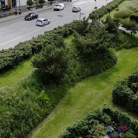 On The Beach, Close To Centre & Airport