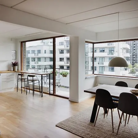 Apartamento On The Beach, Close To Centre & Airport